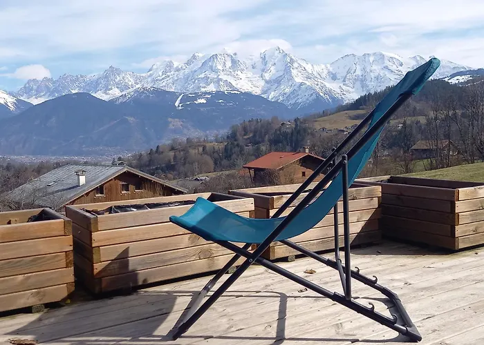 Chalet à Cordon face à la chaîne du Mont Blanc