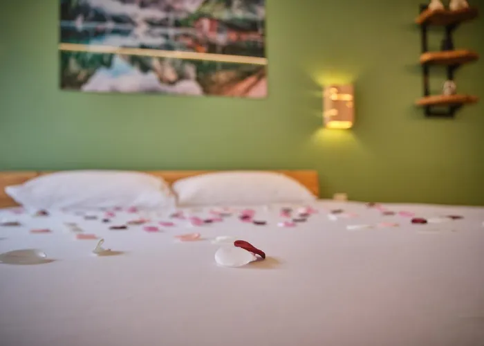 Scandinavian Suite - Private Spa And Sauna