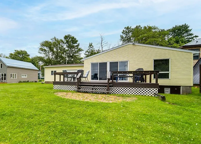 Waterfront Chautauqua Lake Home W/ Deck & Grill!