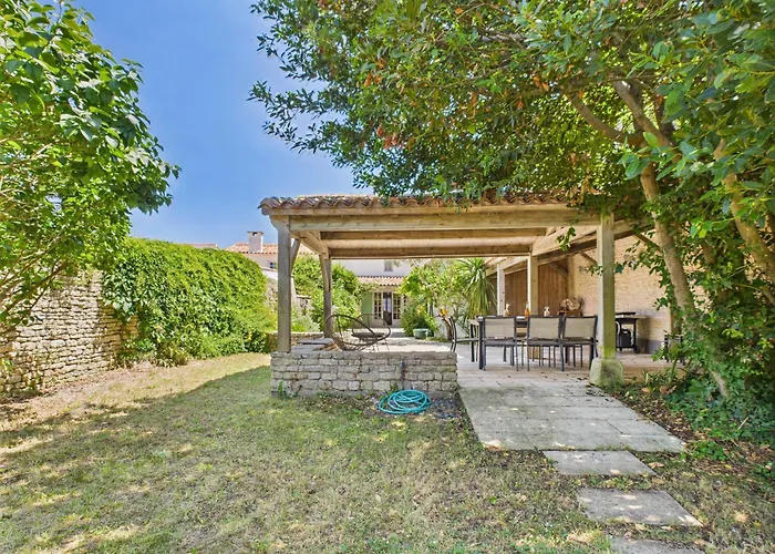 400 m de la plage, jardin, maison pour 8