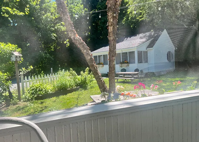 Bar Harbor Cottages & Suites