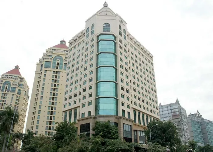 Oasis Amir Hotel