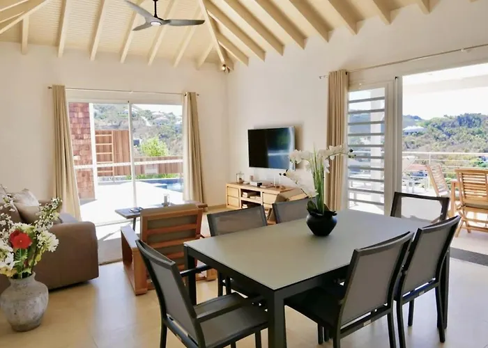 Heart Of Flammands Villa Offers Lovely Sea Views