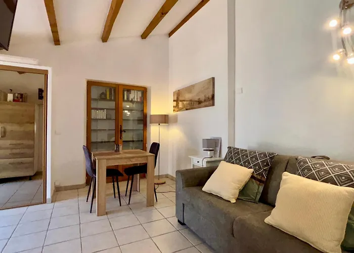 Studio 2 personnes - climatisé, terrasse, parking