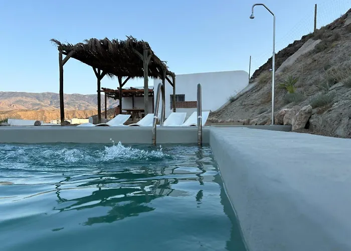 Cortijo MAMANGUEÑA PISCINA Y CUEVA