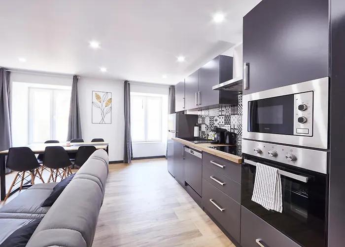 TH 201 Appartement F3 spacieux 1 à 5 personnes au 2ème étage