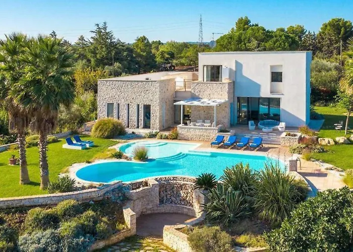 Villa Flavia