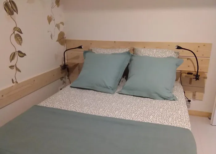 Appartement dans maison de village