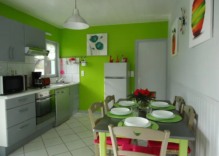 Chalet Vert 10 min à pied du centre ville d'Argentat-sur-Dordogne