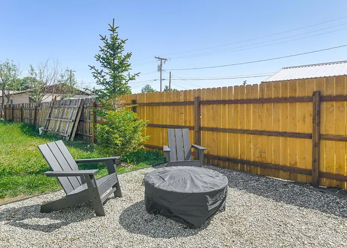 Centrally Located Pinedale Vacation Rental!
