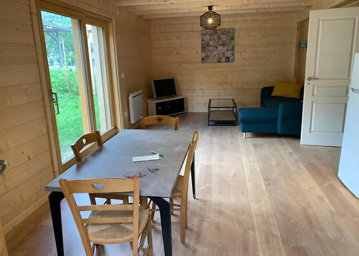 Le Nine Chalet Cosy - Nature, Lac, Montagnes & Golf