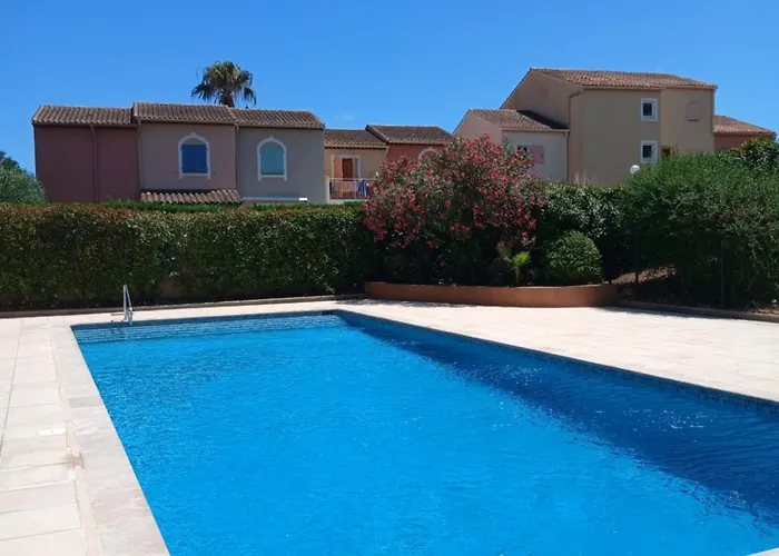 Appartement T2 à la Croix Valmer piscine et tennis