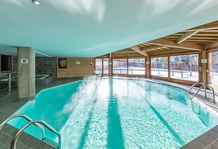 Appartement Abries - Jacuzzi et piscine - Pied des pistes - Duplex 6 personnes - Résidence étoilée