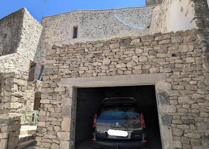 Entre cuves et sources - au coeur de Goudargues