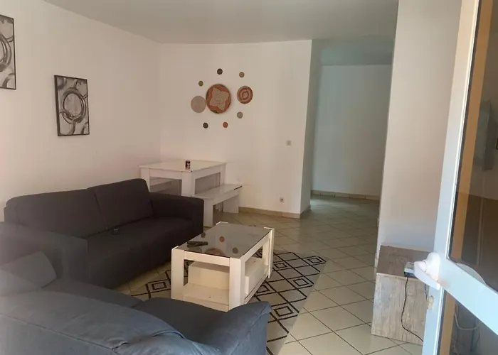 Joli appartement a saly pres de barracuda