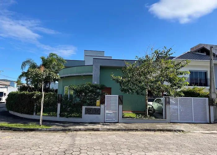 Hotel que aceita animais de estimação: Vila Marinho