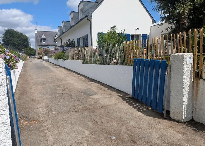 Plage à 300 m, piscine 29 degrés, 5 chambres, 4 sdb, calme
