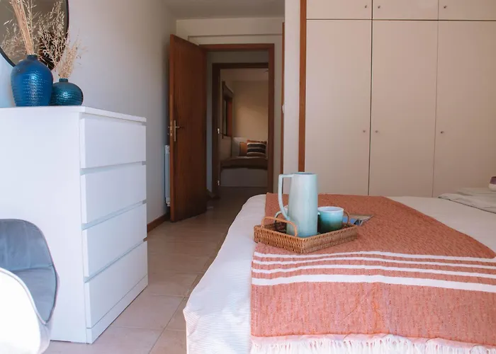 Just Like Home - Casa Lima