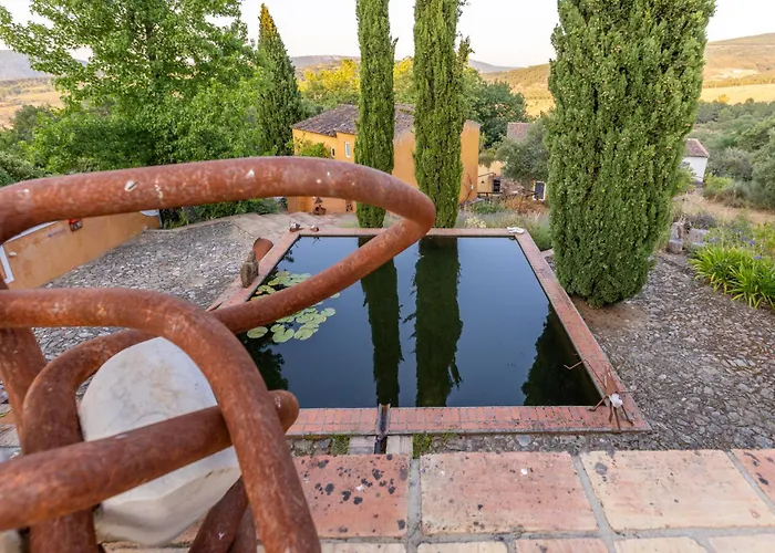 Quinta Do Barrieiro - Art Selection By Maria Leal Da Costa