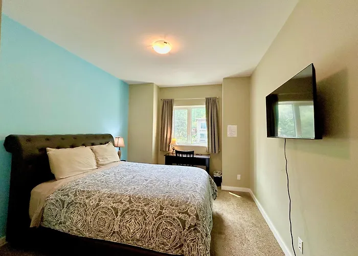 Downtown Whitehorse Deluxe 2 Bedroom Condo