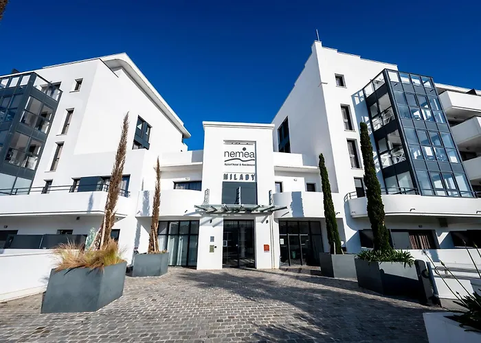 Hotel: Nemea Appart Hotel Les Hauts De Milady Biarritz