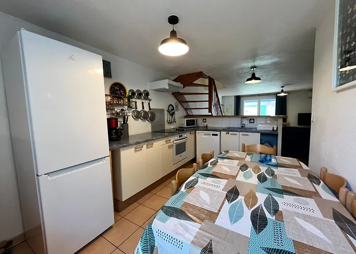 Belle Villa Entierement Climatisee 4 Chambres 10 Couchages, Fibre Wifi, 2 Terrasses Parking Privatif Dans Residence Securisee Piscine Commune 800 M De La Mer Lrcs69