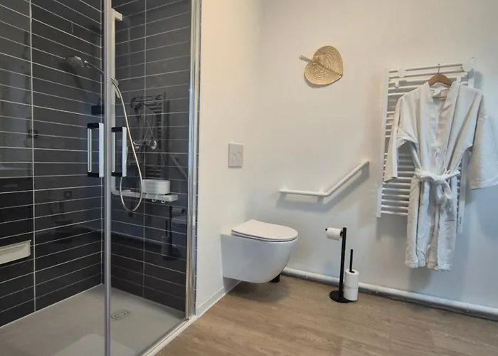 Oh Activ Donville-Les-Bains - Résidence Services Seniors