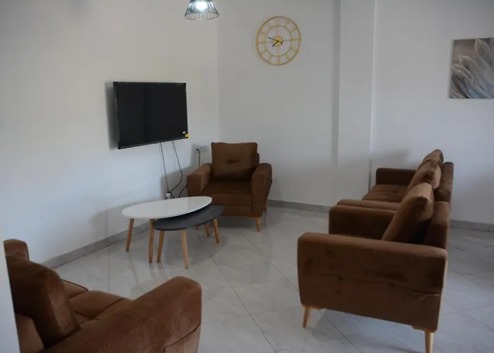 APT F3 tout équipé, 15 min plage et centre ville