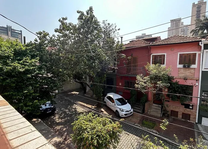Casa Ibirapuera Guest House