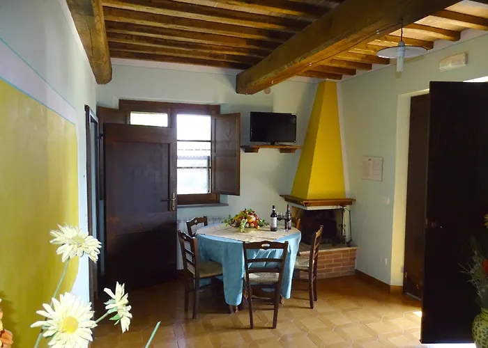 Villa con piscina: Country House Podere Lacaioli