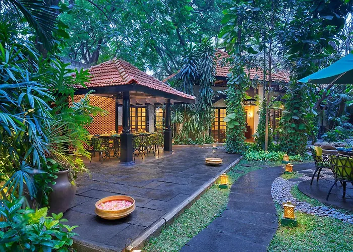5 star hotels Vivanta Bengaluru Residency Road