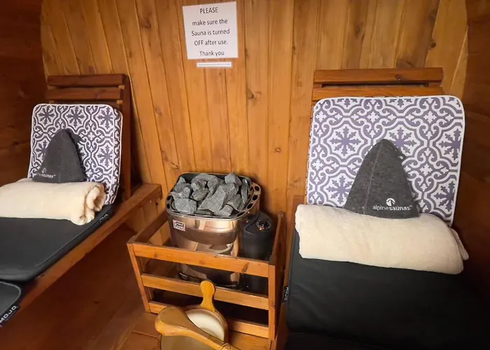 Mels Retreat