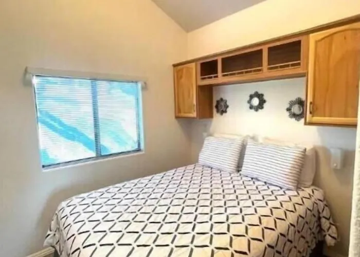 Rogue River Landing Resort Cabins