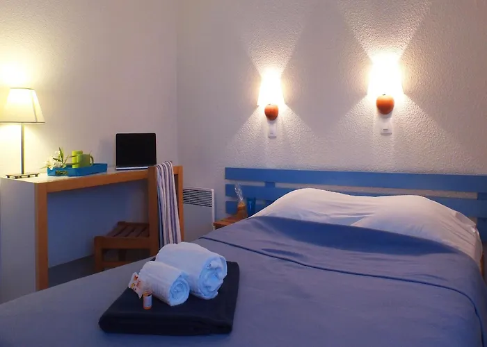 Apartment In Ars-En-Re Near Bird Sanctuary