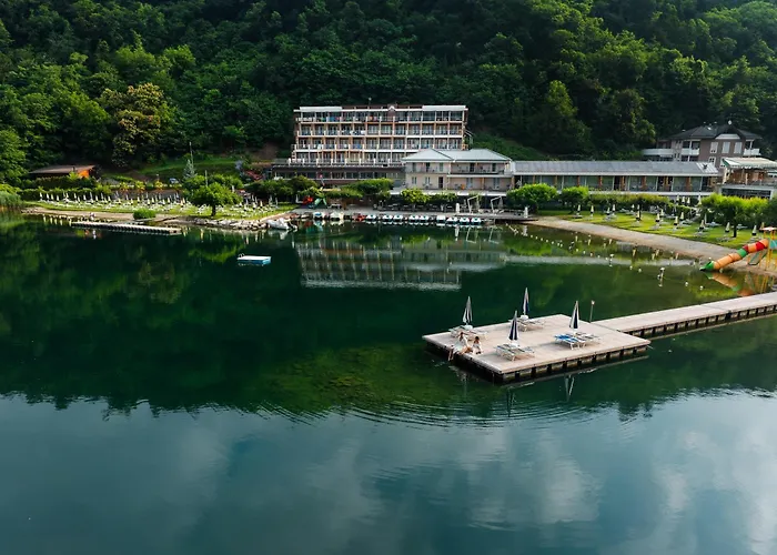  Parc Du Lac