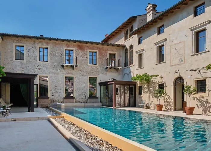 Hotel di lusso: Corte Regia Relais & Spa