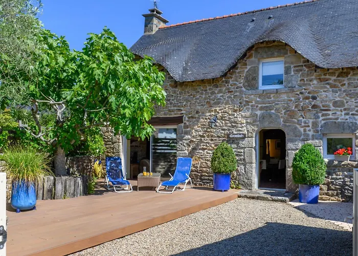 Holiday Home Maison Cromlech By Interhome