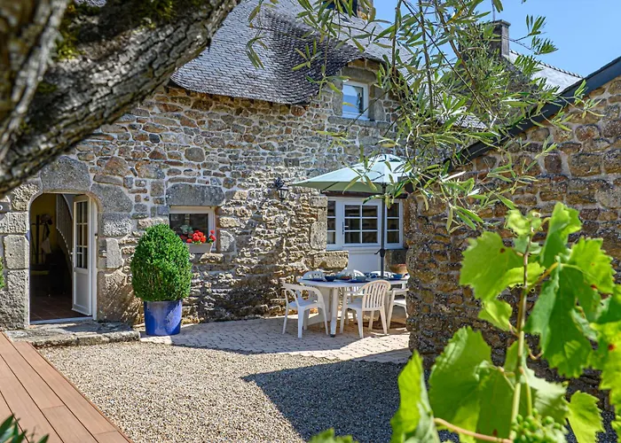Holiday Home Maison Cromlech By Interhome