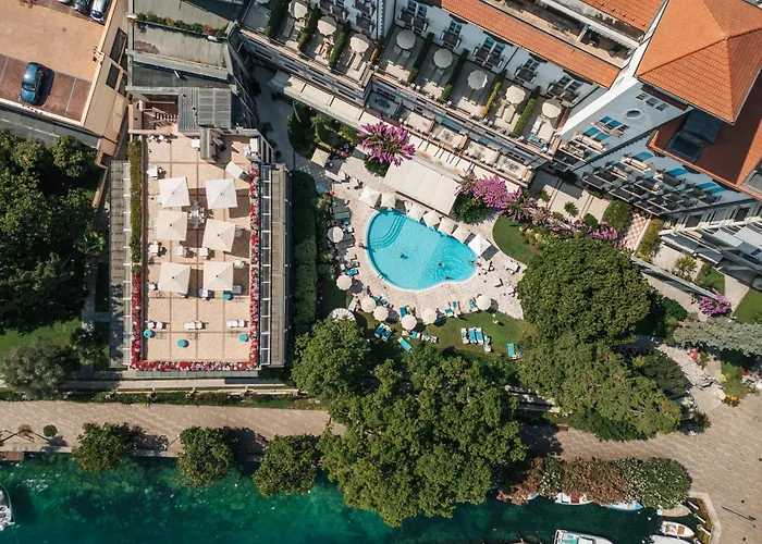 Savoy Palace