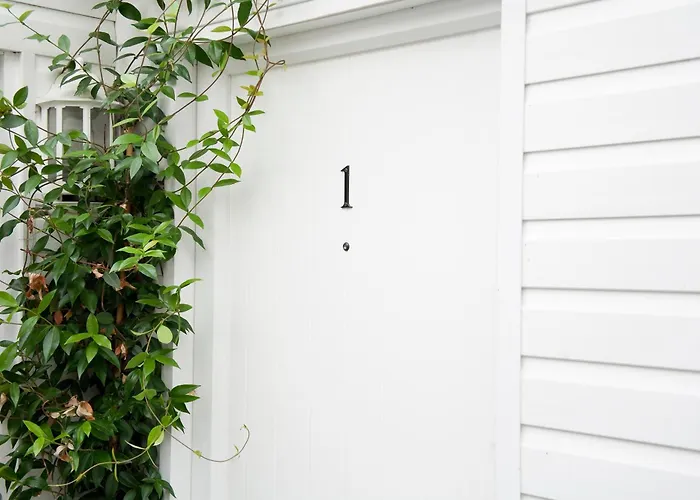 Guest house: Tor Rooms