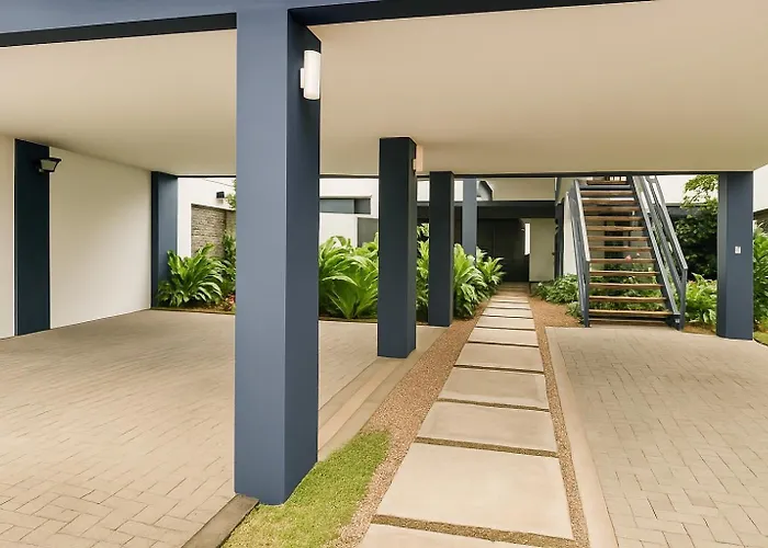 Costa Rica, San Jose, Pinares Luxe Apt Near Elite Clinics