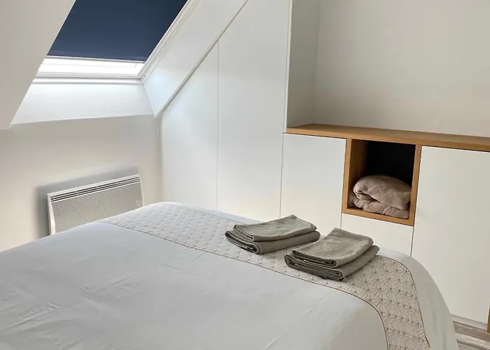 Résidence des 3 îles, en plein centre-ville, à 5 min des plages, 3 appartements neufs