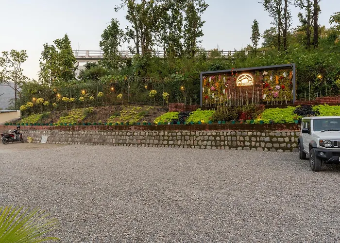 Villa: Saffronstays The Woods - Sal Villa