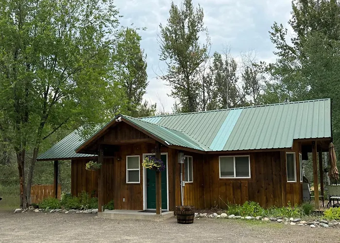 3 star hotel: River Run Inn