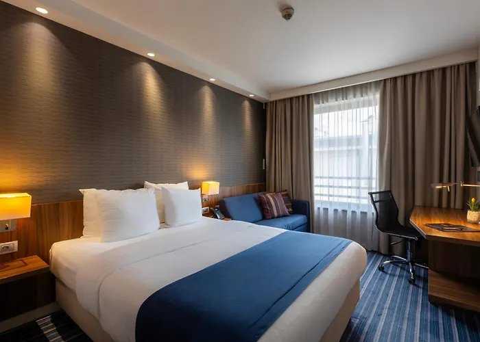 Pet Friendly hotel: Nobel Palace Hotel