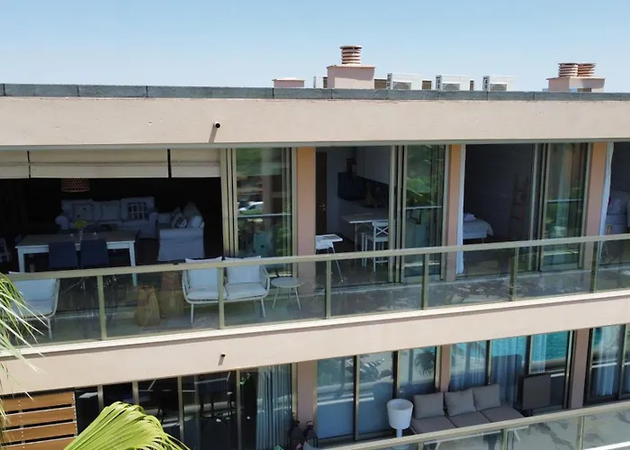 Hotel de praia: Praia Dos Salgados - Vila Das Lagoas