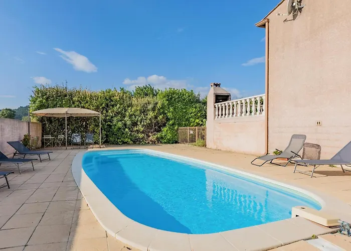 Gorgeous Home In Cessenon Sur Orb