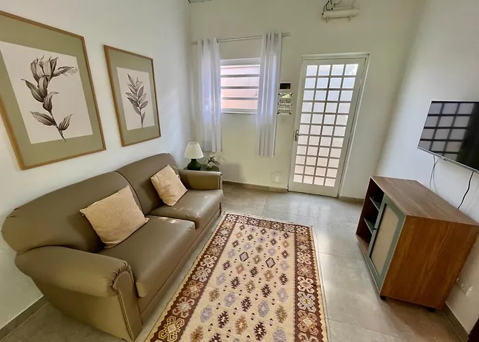 Casa com ótima localização