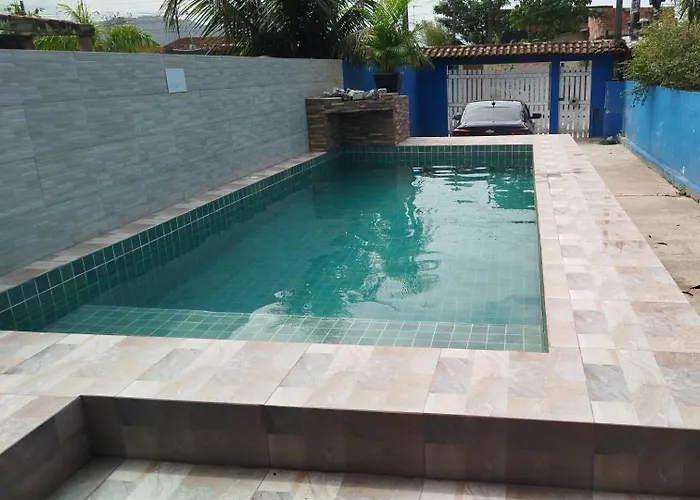 Casa em Mongaguá, próximo a Plataforma de Pesca