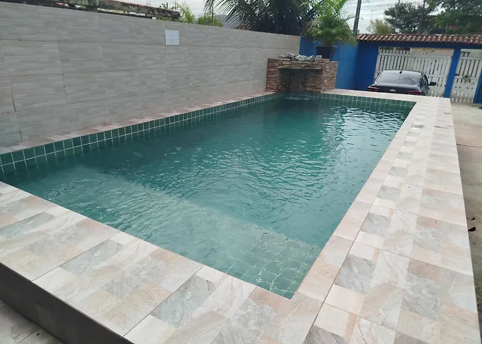 Casa em Mongaguá, próximo a Plataforma de Pesca